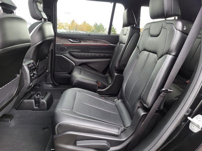 2023 Jeep Grand Cherokee L Overland 4x4