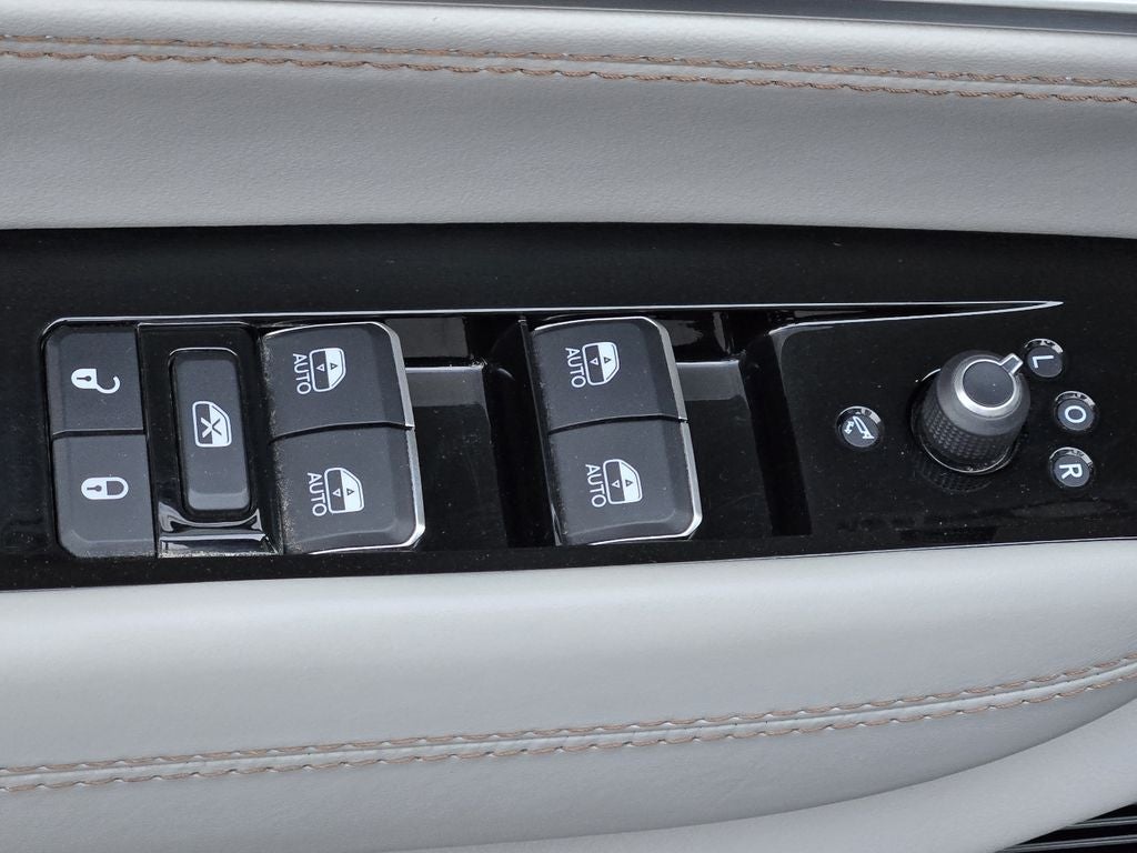 2022 Jeep Grand Wagoneer Series II