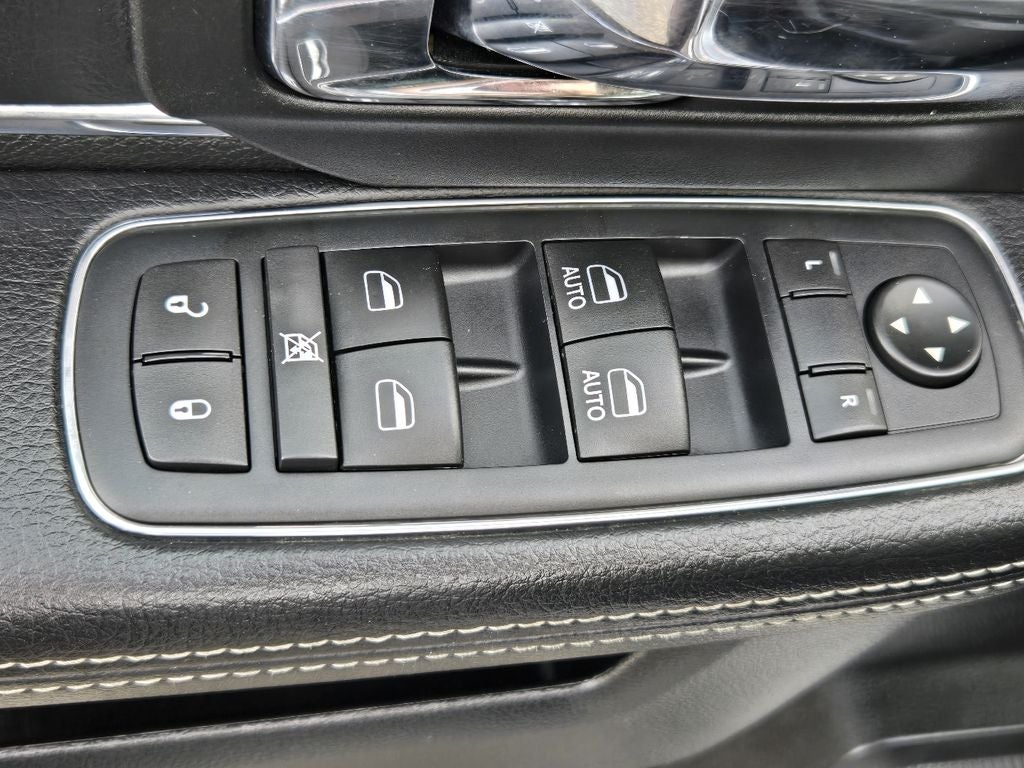 2016 RAM 1500 Laramie