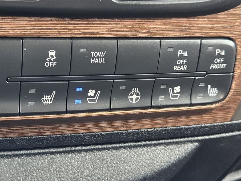 2016 RAM 1500 Laramie