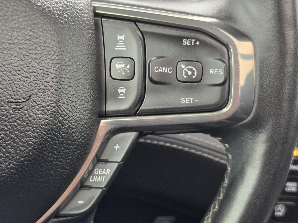 2021 RAM 1500 Limited Crew Cab 4x4 5'7" Box