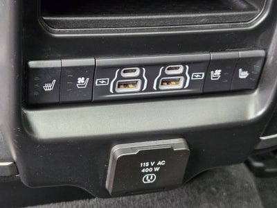 2021 RAM 1500 Limited Crew Cab 4x4 5'7" Box