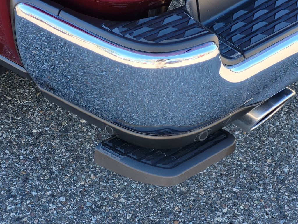 2019 RAM 1500 Limited Crew Cab 4x4 5'7" Box