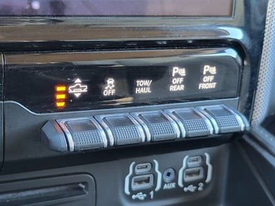 2019 RAM 1500 Limited Crew Cab 4x4 5'7" Box