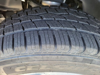 2019 RAM 1500 Limited Crew Cab 4x4 5'7" Box