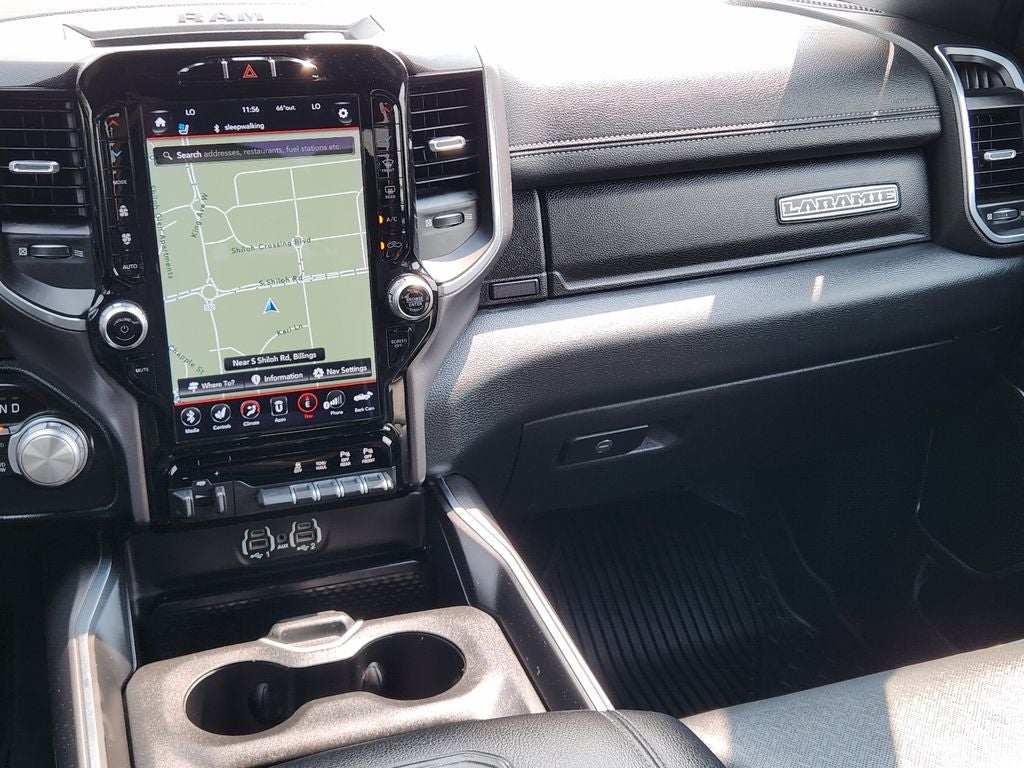 2021 RAM 1500 Laramie Crew Cab 4x4 5'7" Box