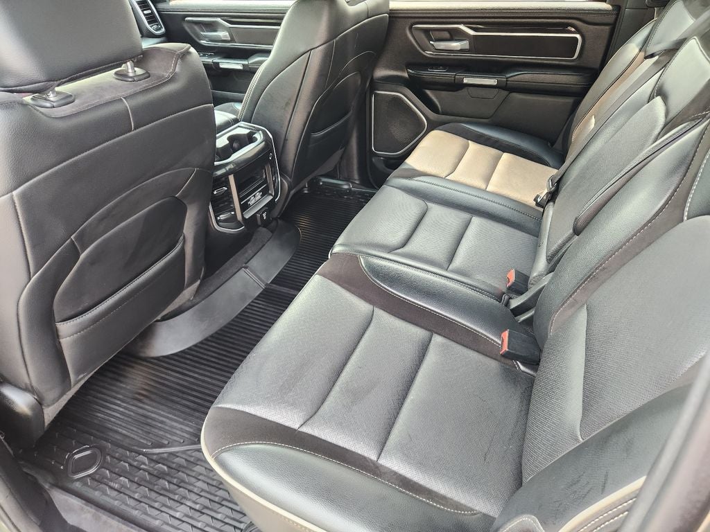 2021 RAM 1500 Laramie Crew Cab 4x4 5'7" Box