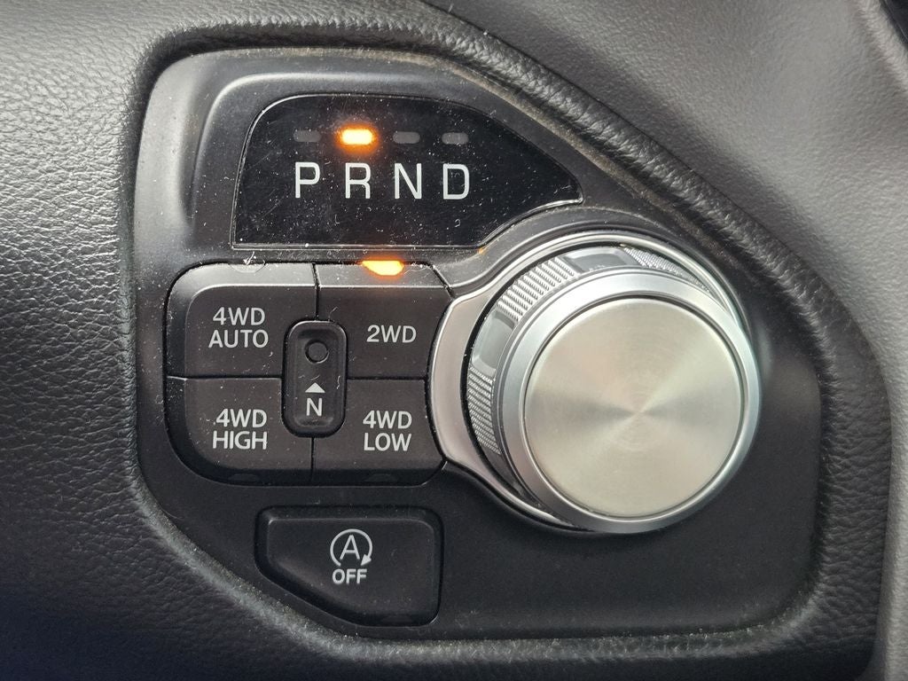 2024 RAM 1500 Laramie Crew Cab 4x4 5'7" Box