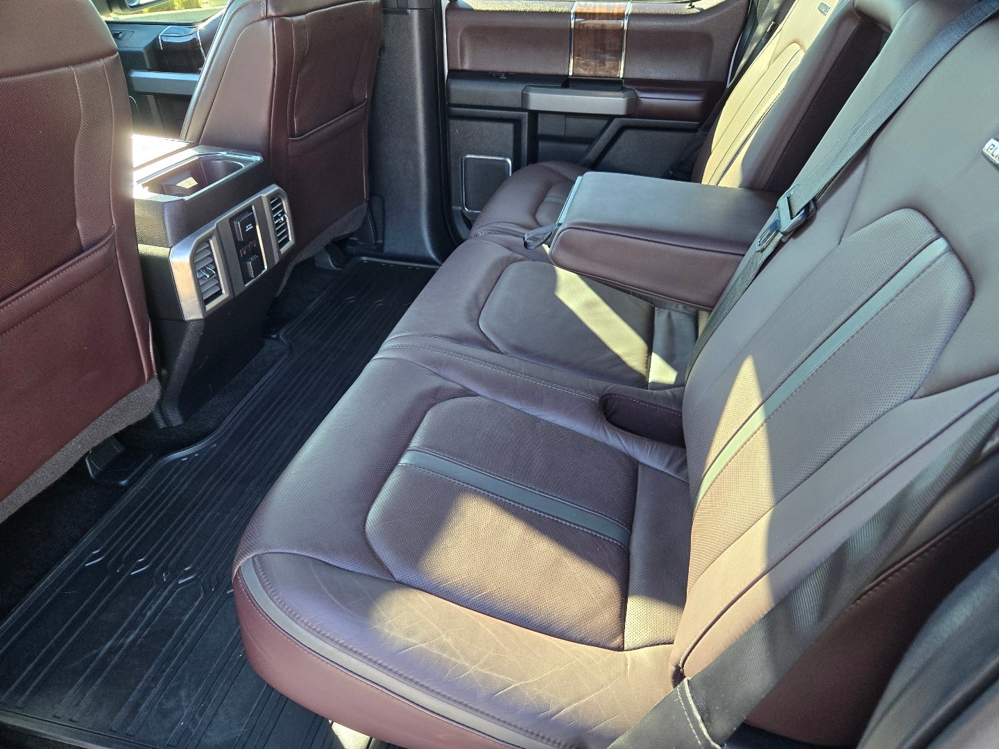 2015 Ford F-150 Platinum