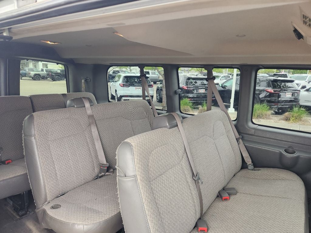 2018 Chevrolet Express Passenger 3500 LT