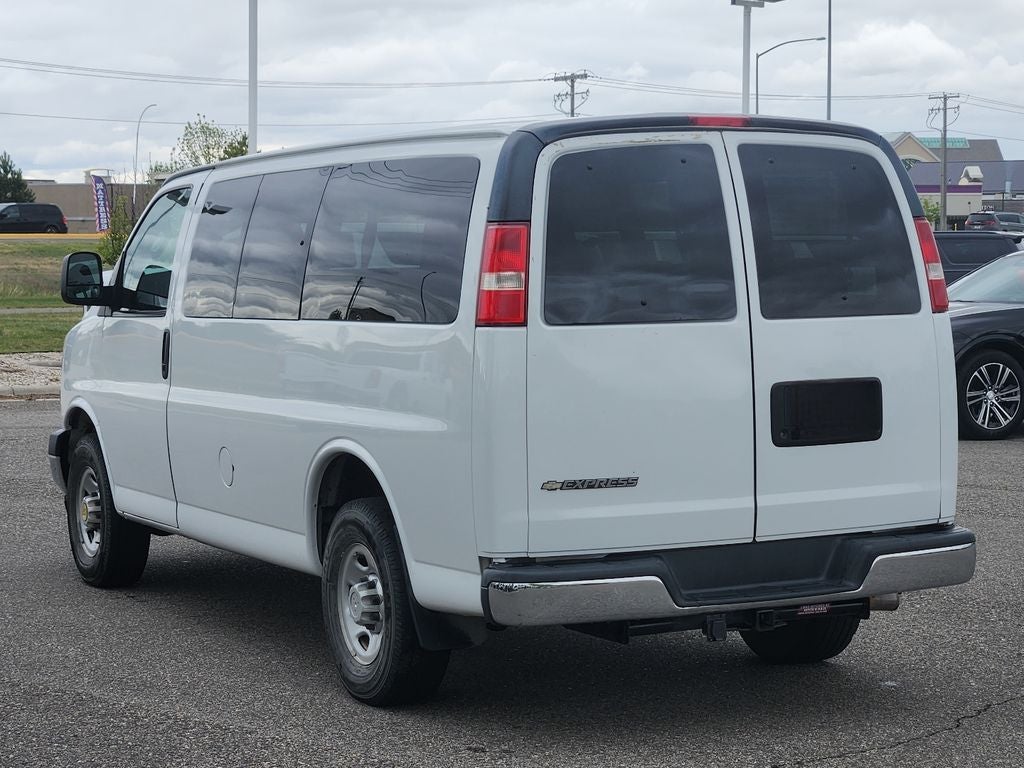 2018 Chevrolet Express Passenger 3500 LT