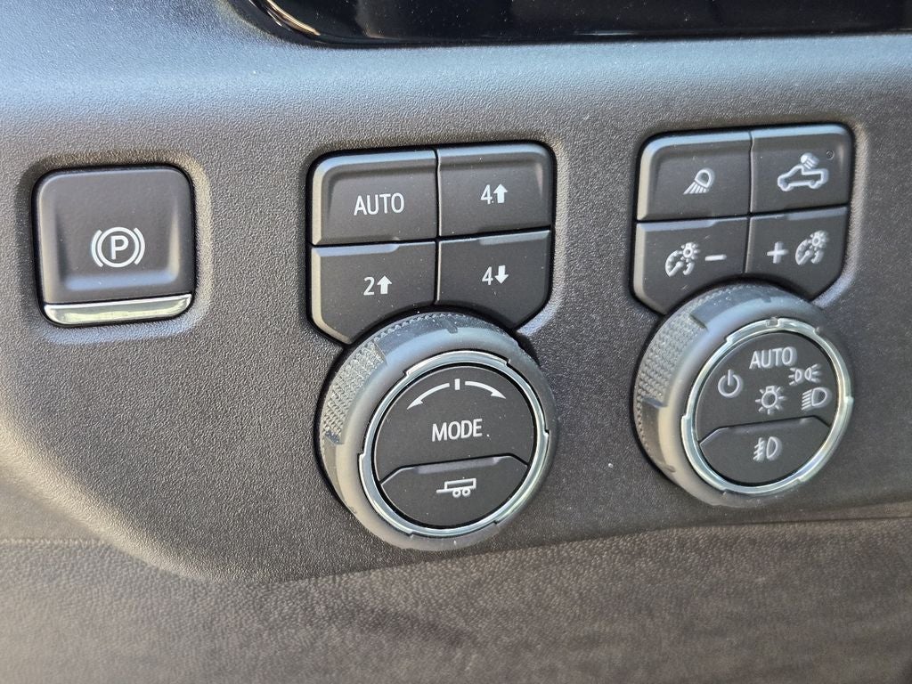 2026 Chevrolet Silverado 3500 HD LTZ DRW