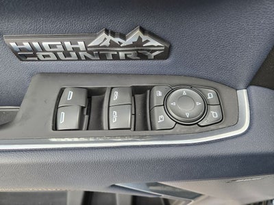 2022 Chevrolet Silverado 1500 High Country