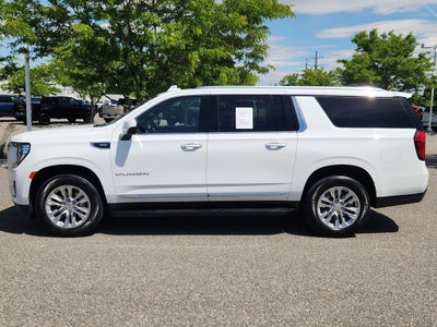2023 GMC Yukon XL SLT