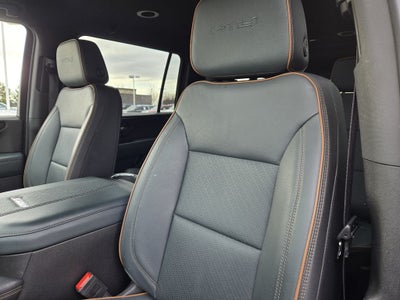 2025 GMC Yukon XL AT4