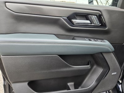 2025 GMC Yukon XL AT4