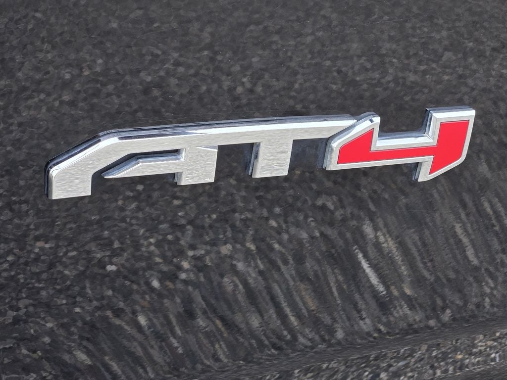 2025 GMC Yukon XL AT4