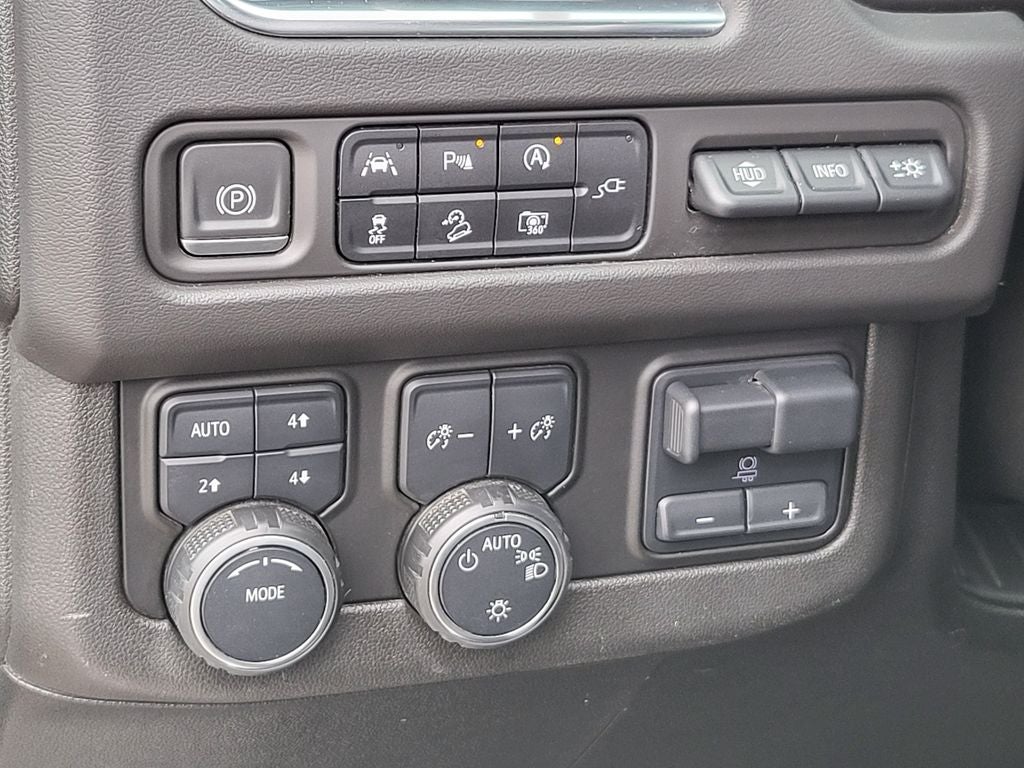 2022 Chevrolet Suburban High Country