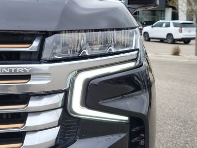 2022 Chevrolet Suburban High Country