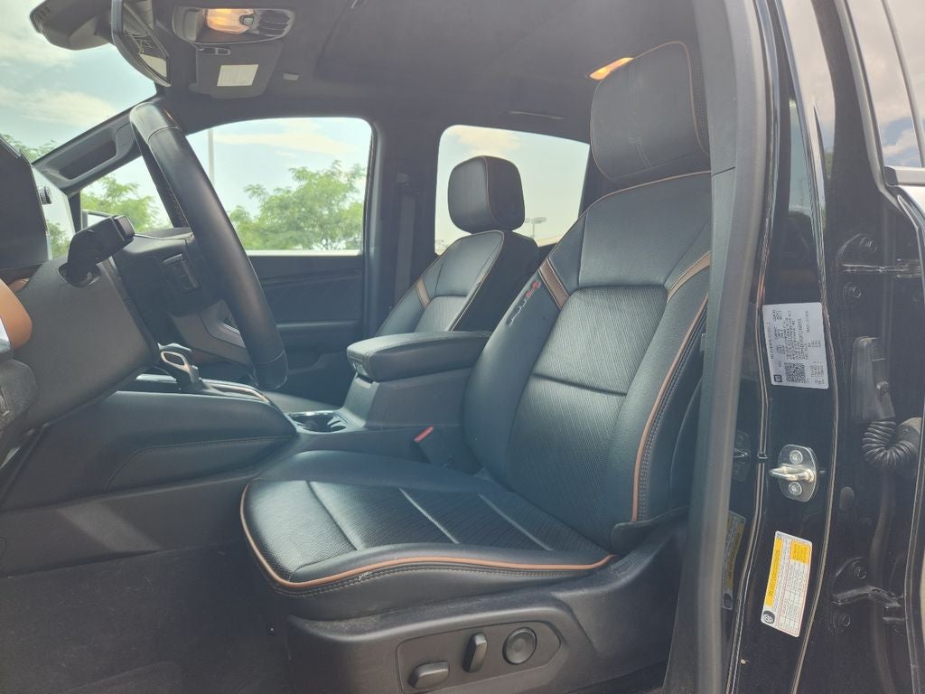 2023 GMC Canyon AT4