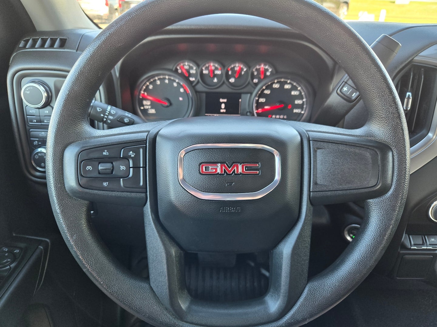 2025 GMC Sierra 1500 Pro