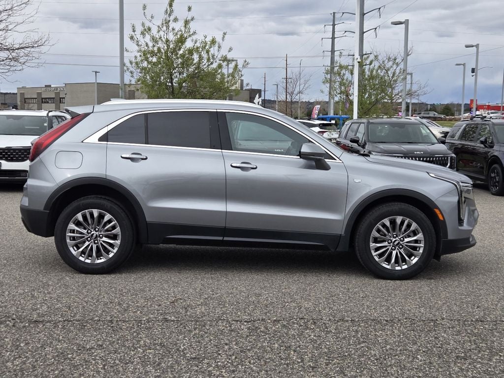2024 Cadillac XT4 Premium Luxury