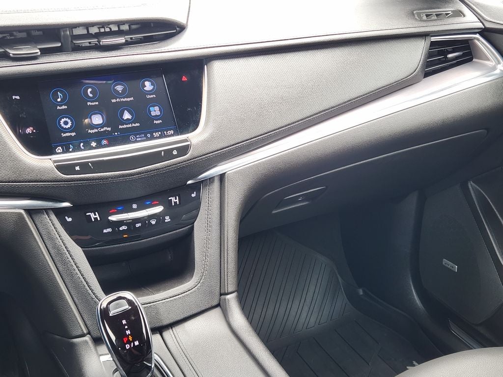 2023 Cadillac XT5 Luxury