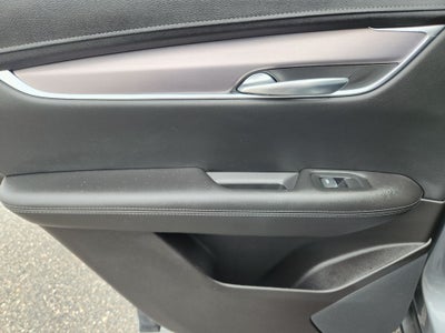 2023 Cadillac XT5 Luxury