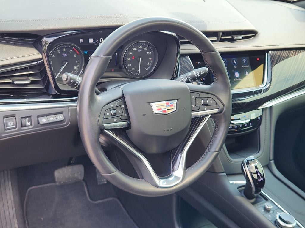 2023 Cadillac XT6 Premium Luxury