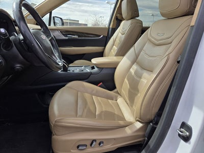 2022 Cadillac XT6 Premium Luxury