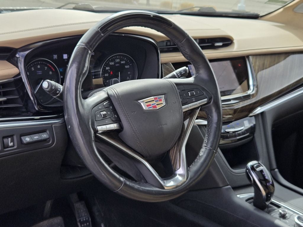 2022 Cadillac XT6 Premium Luxury