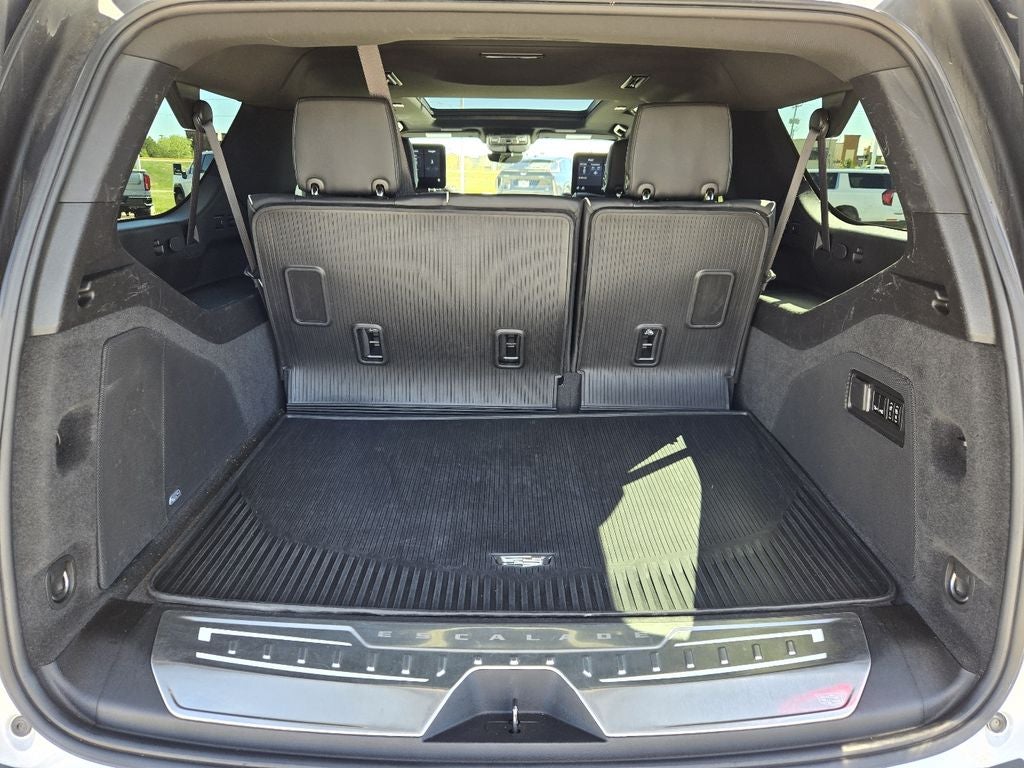 2021 Cadillac Escalade ESV Sport