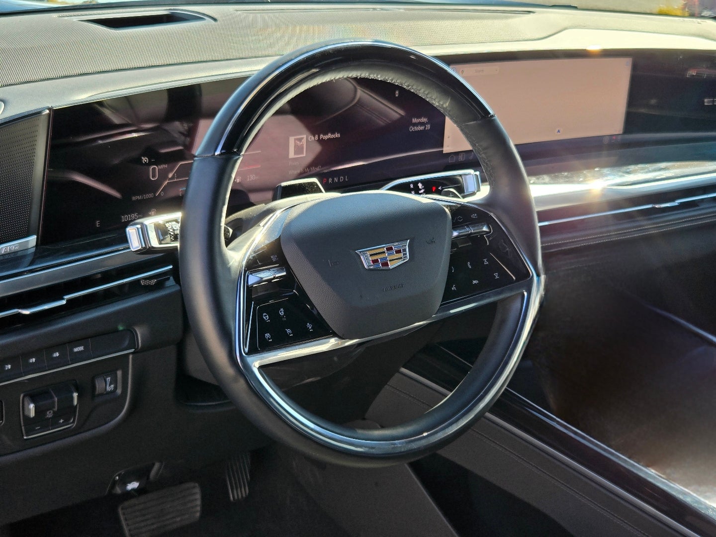 2025 Cadillac Escalade Sport