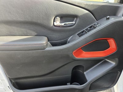 2023 Nissan Frontier Crew Cab PRO-4X 4x4