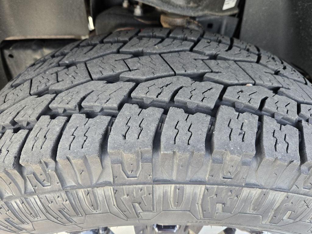 2023 Nissan Frontier Crew Cab PRO-4X 4x4