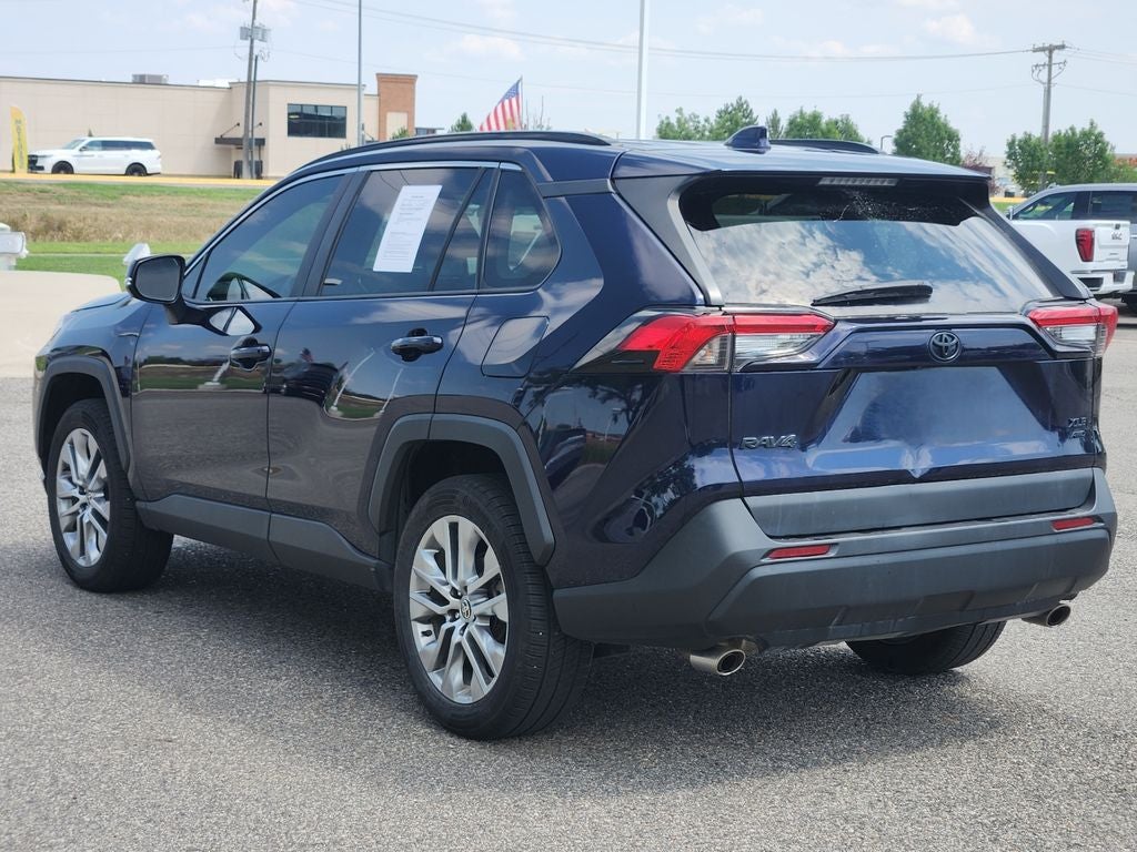 2022 Toyota RAV4 XLE Premium