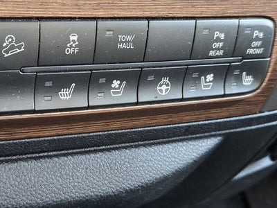 2017 RAM 2500 Laramie Mega Cab 4x4 6'4" Box