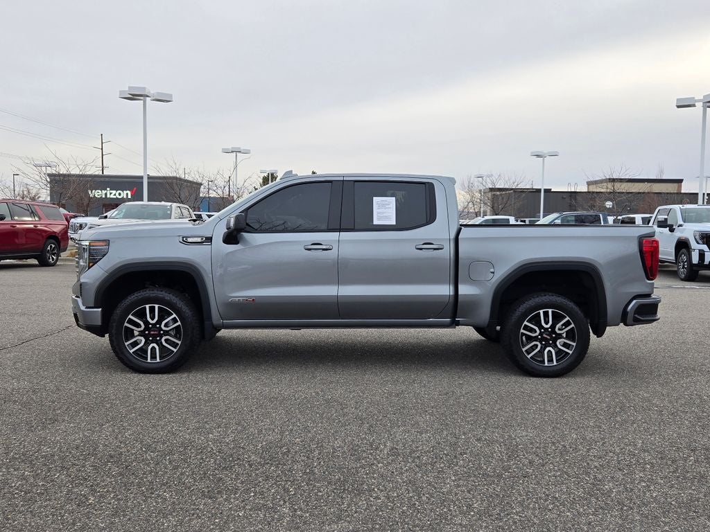 2025 GMC Sierra 1500 AT4