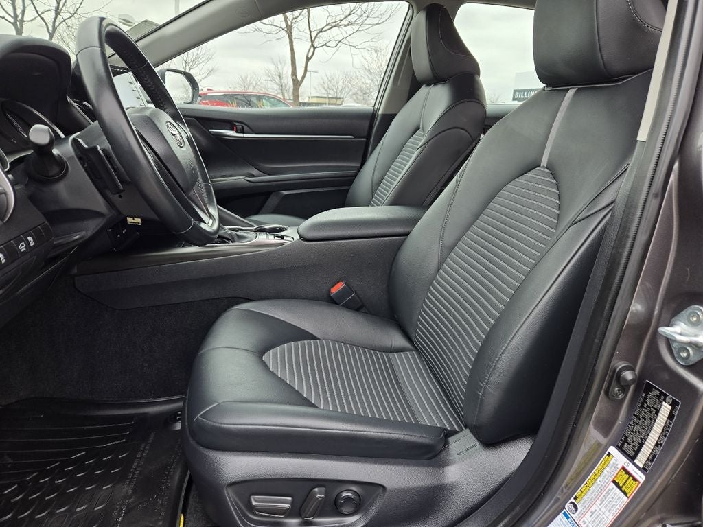 2023 Toyota Camry SE AWD
