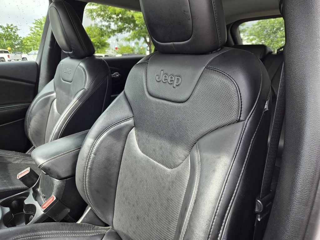 2021 Jeep Cherokee Latitude Lux
