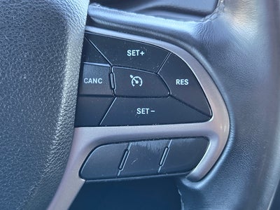 2019 Jeep Grand Cherokee Laredo E