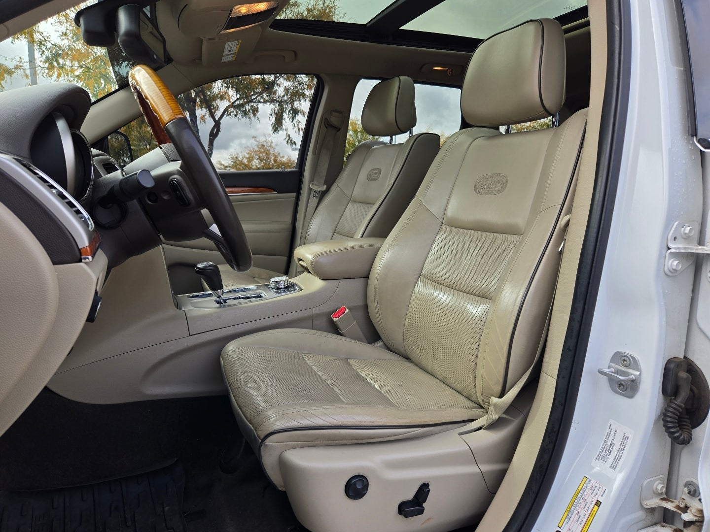Used 2013 Jeep Grand Cherokee Overland with VIN 1C4RJFCT4DC525614 for sale in Billings, MT