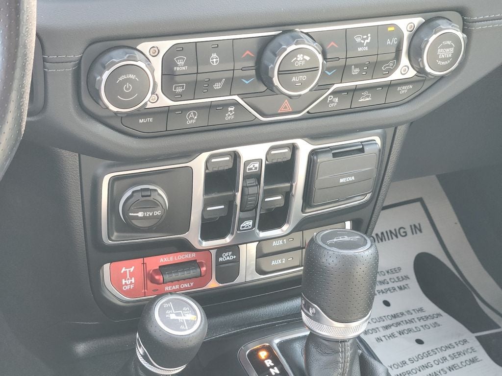 2024 Jeep Gladiator Mojave X