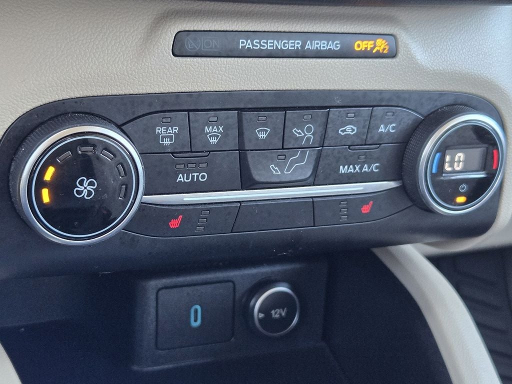 2020 Ford Escape SE