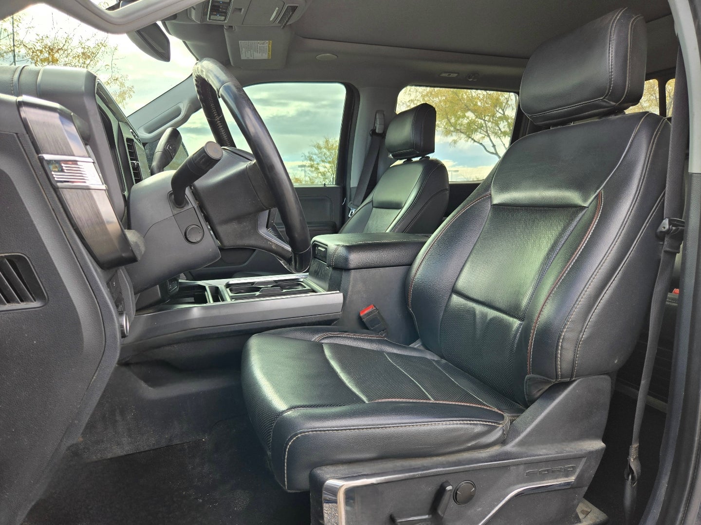 2024 Ford F-250 LARIAT