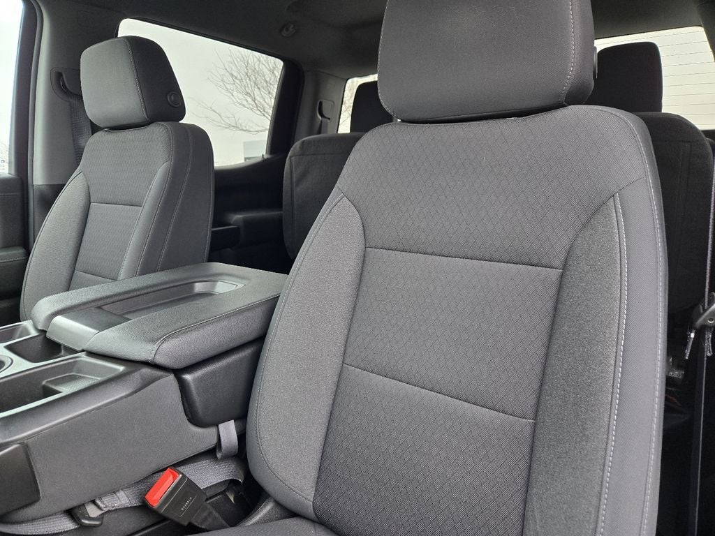 2021 Chevrolet Silverado LT