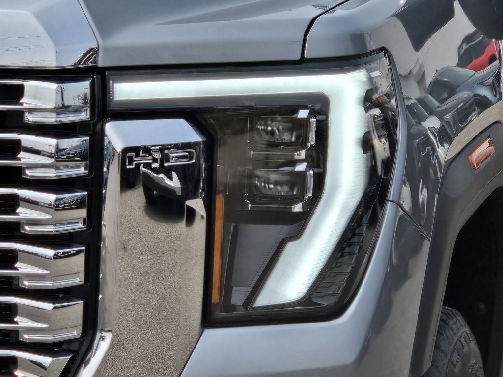2024 GMC Sierra Denali