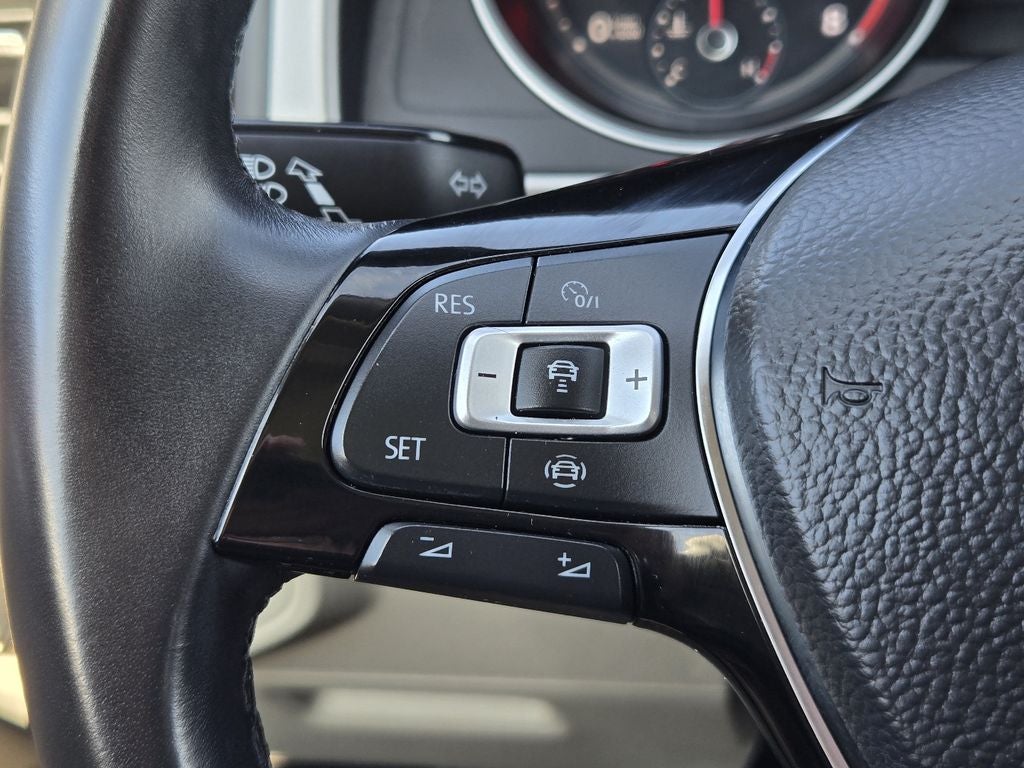 2020 Volkswagen Atlas 3.6L V6 SE w/Technology