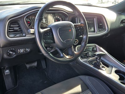 2022 Dodge Challenger SXT