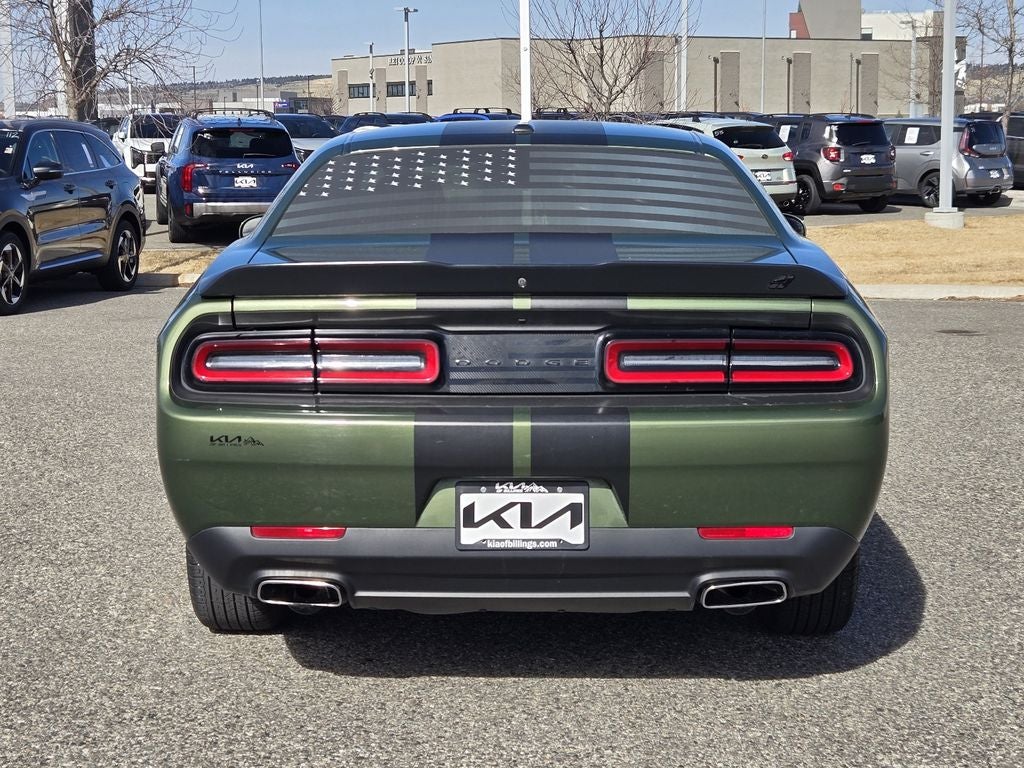 2022 Dodge Challenger SXT